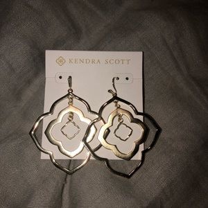 BRAND NEW Kendra Scott Earrings